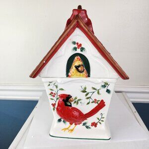 Pfaltzgraff Winterberry Cardinal Birdhouse Cookie Jar NWT